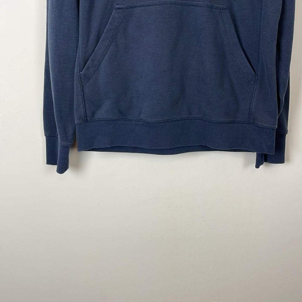 Carhartt Force Men M Relaxed Fit Pullover Kangaroo Pocket Spellout Fleece Hoodie - Picture 2 of 10